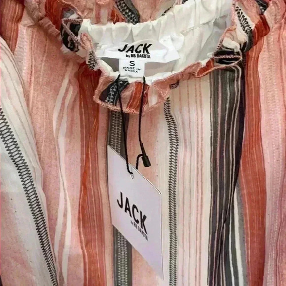 Brand new!!! BB DAKOTA Women’s Tank Top Blouse - Picture 4 of 7